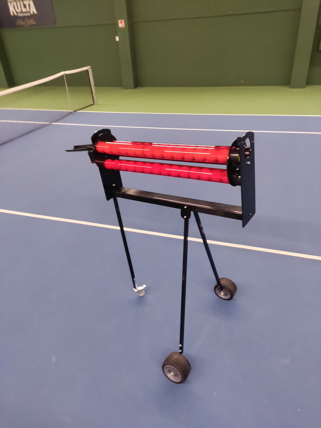 Tennis ball feeder 45 balls🚨 FREE SHIPPING